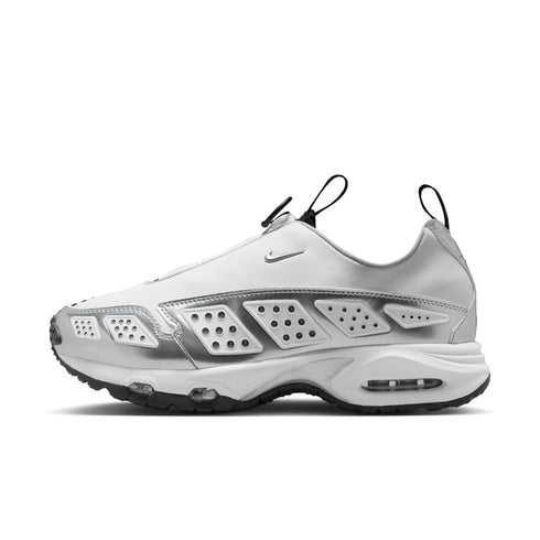 NIKE Air Max Sndr SE Womens Sneakers